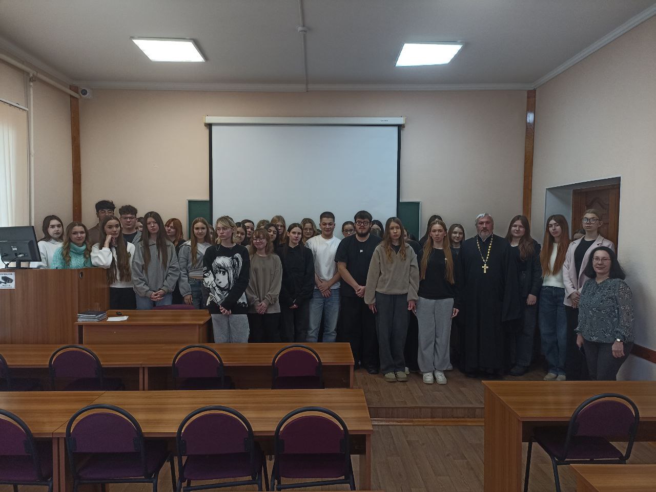 19.02.26г. состоялась встреча студентов СПО Финуниверситета с отцом Алексеем Шумаковым.