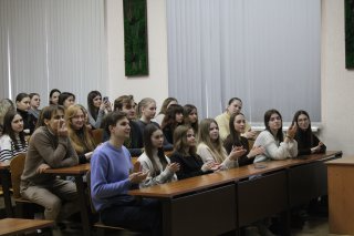 Первая встреча выпускников прошла в Липецком кампусе перед Новым годом с теплом и радостью 